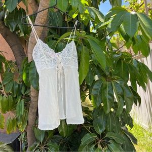 Vintage Y2K (2000) Victoria’s Secret lace sheer silk cream slip!